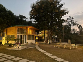 Saraiville- Luxury Riverside Cottages